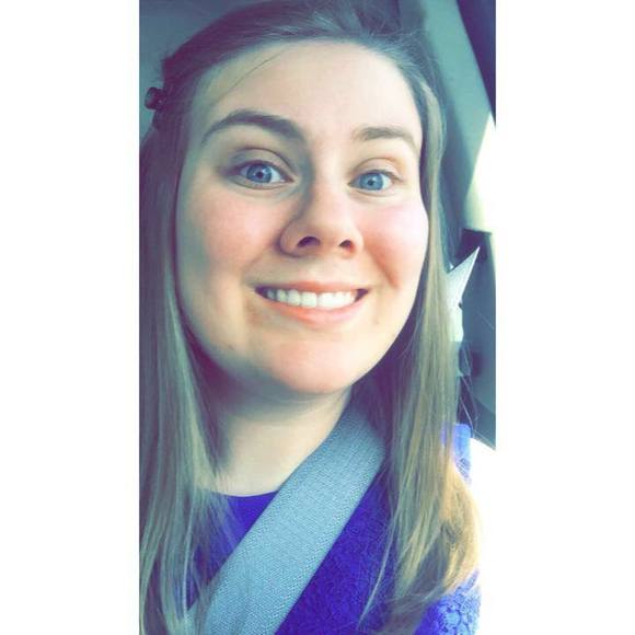 Meet your Posher, Erin - Picture 1 of 1